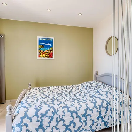 Apartment Neuf Au Lavandou - Climatise, Proche - Fr-1-816-3 Le Lavandou